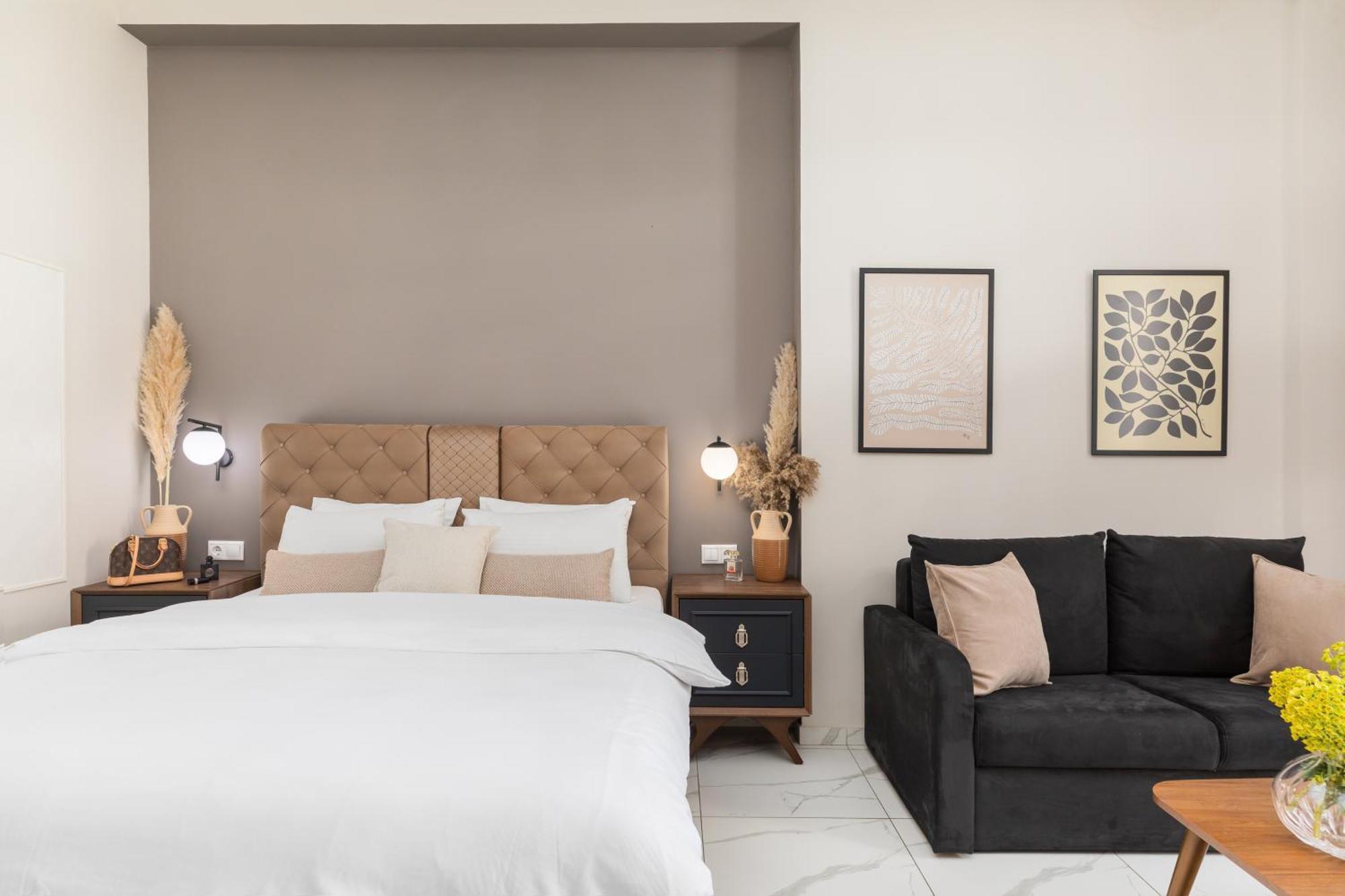Black Onyx Comfort Suites - Timeless Design In A Heritage Building เทสซาโลนิกิ ภายนอก รูปภาพ