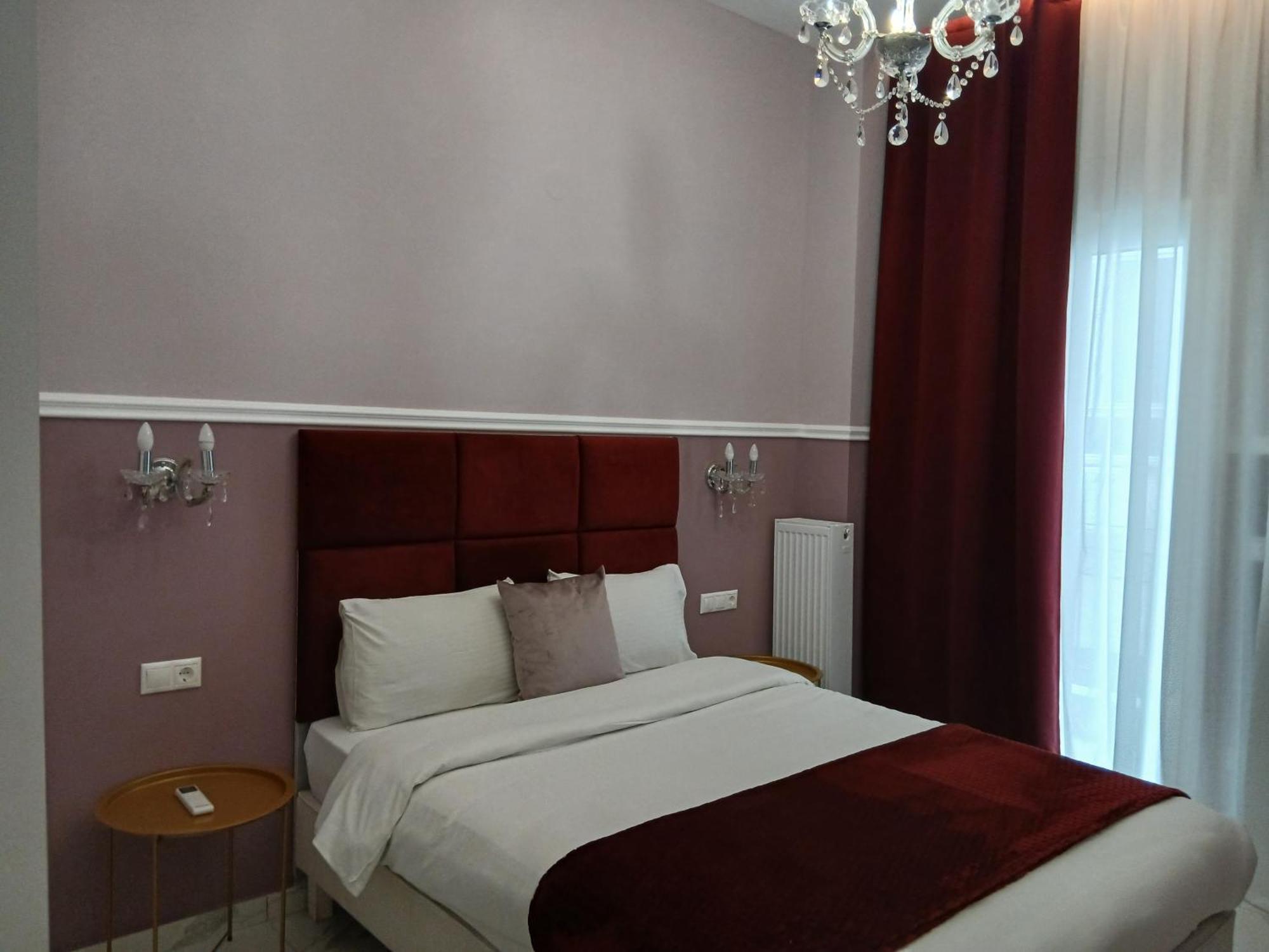 Black Onyx Comfort Suites - Timeless Design In A Heritage Building เทสซาโลนิกิ ภายนอก รูปภาพ