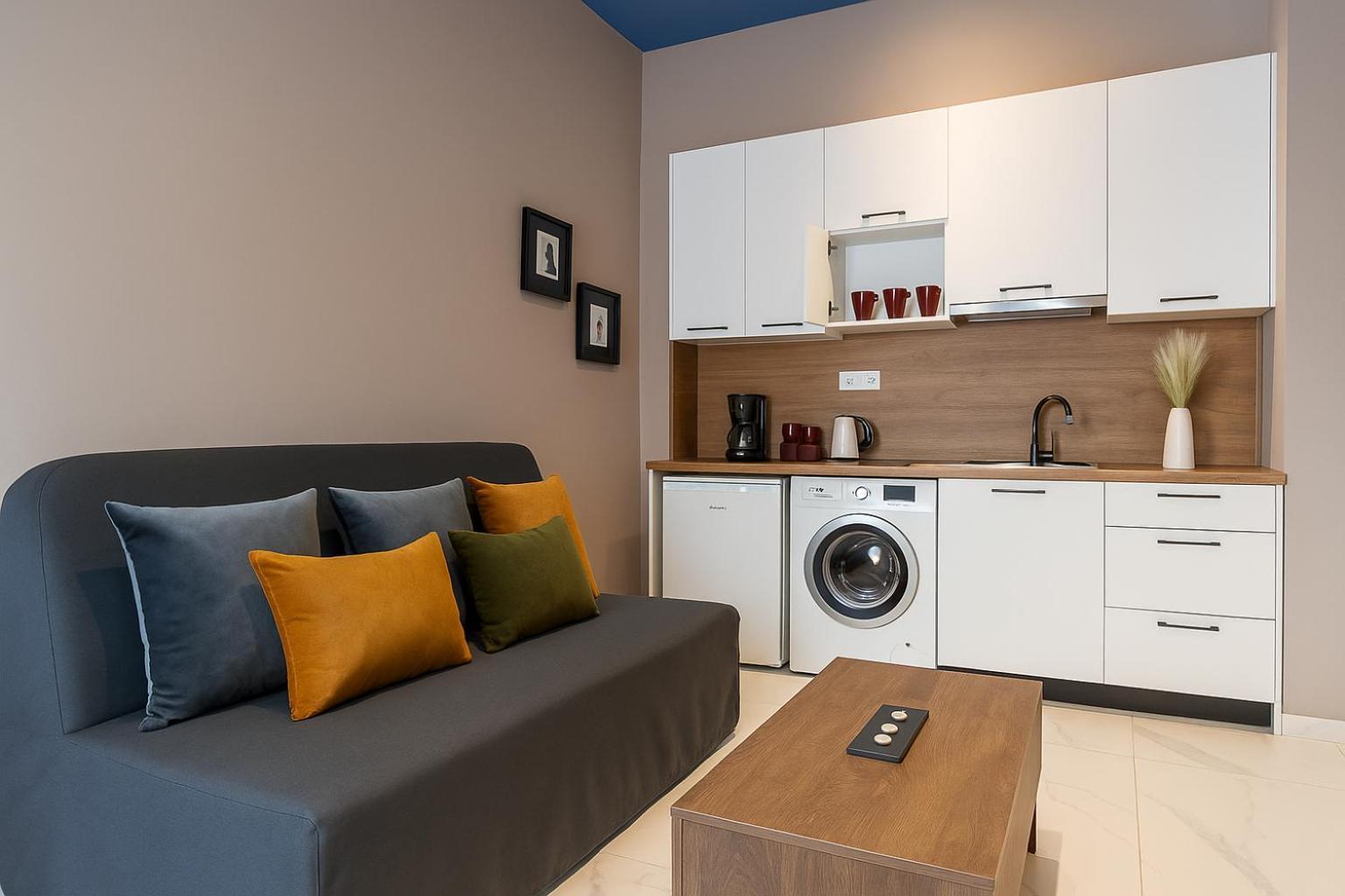 Black Onyx Comfort Suites - Timeless Design In A Heritage Building เทสซาโลนิกิ ภายนอก รูปภาพ